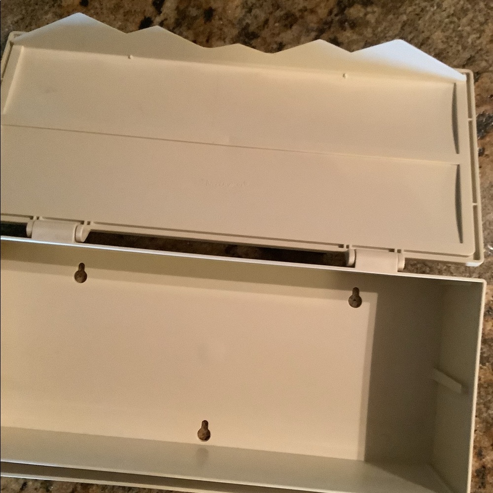 Bundle, foil holder, cheese grater. Tupperware.